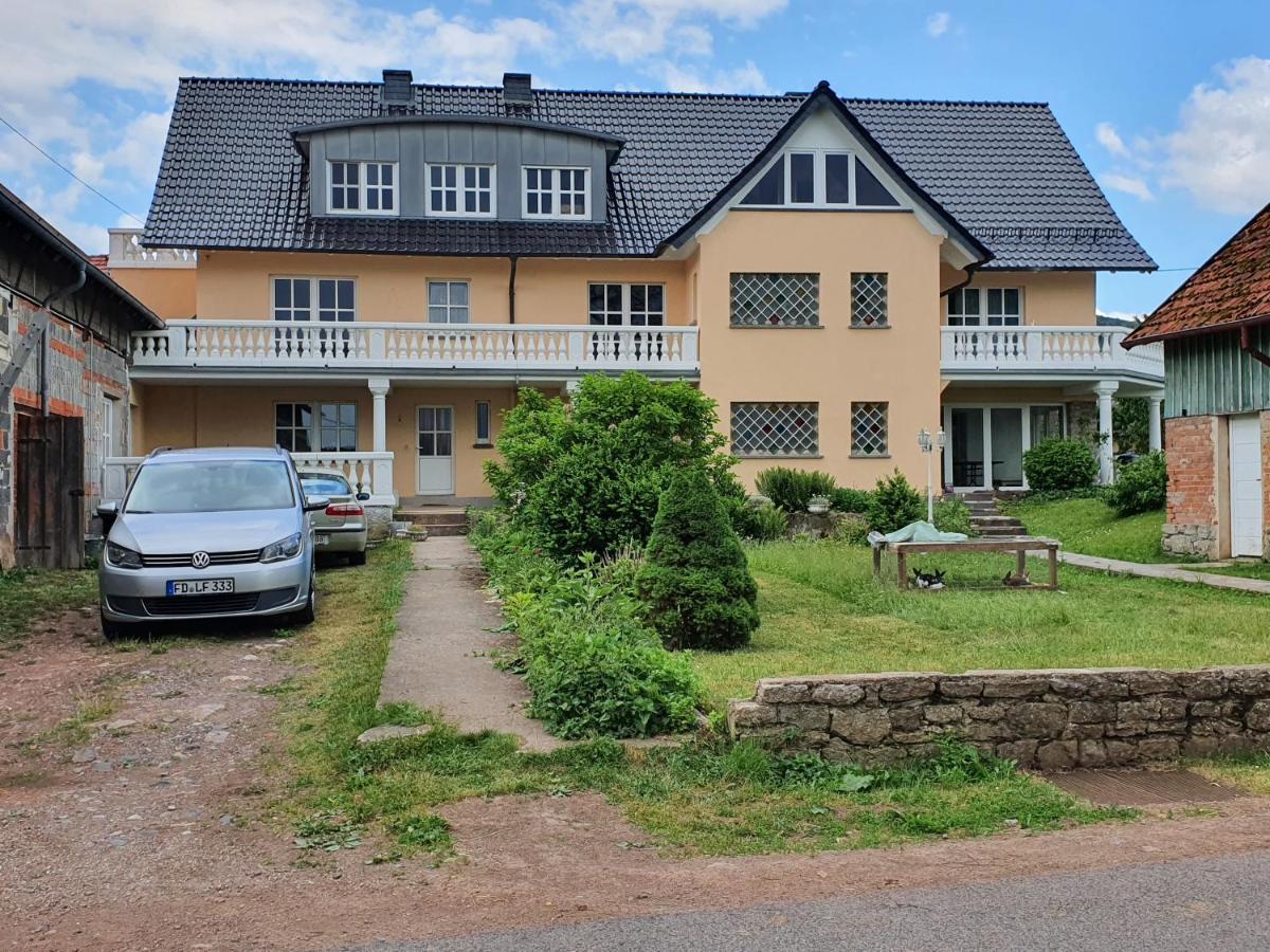 Bio-Bauernhof Rhoen Schleid Exterior foto